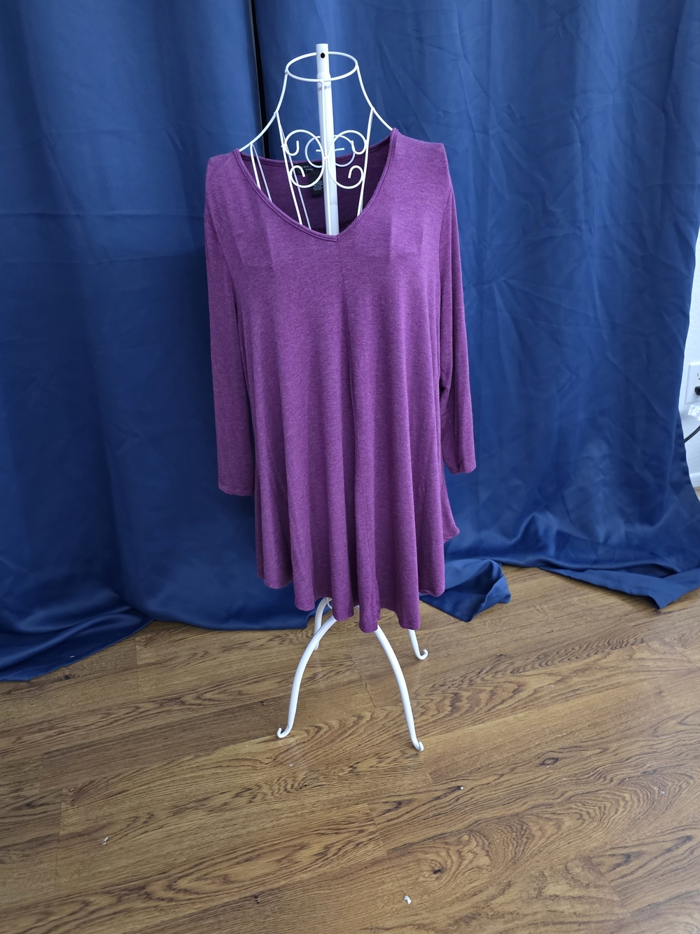 Women’s V-Neck Long Sleeve Lightweight Tunic Top - Purple 1X